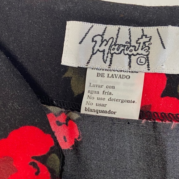 💃🏻SOLD💃🏻 Vintage 90s Black/Red Poppy Floral Print High Waist Mini Skirt - Picture 5 of 8